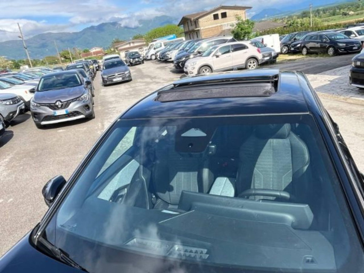 Peugeot 3008 1.2 hybrid GT Exclusive 145cv e-dcs6 (8)