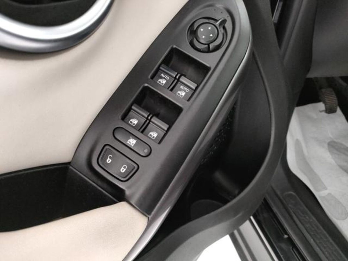 Fiat 500X 1.3 MultiJet 95 CV Pop Star (16)