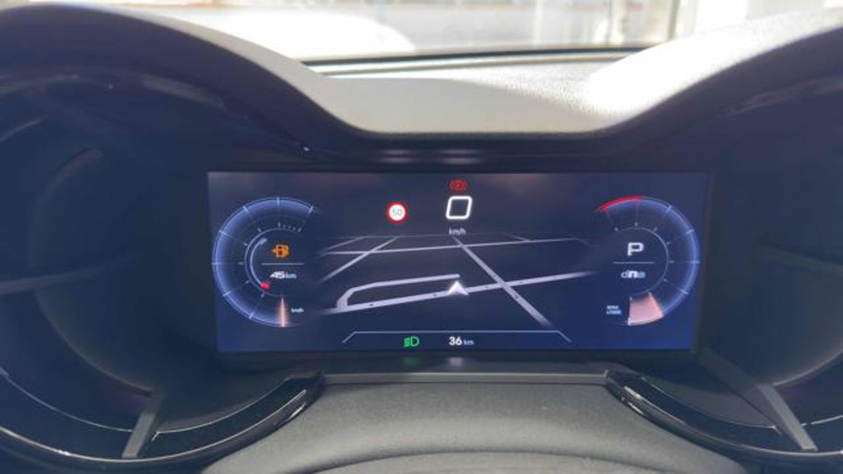 Alfa Romeo Junior elettrica Speciale 156cv (13)