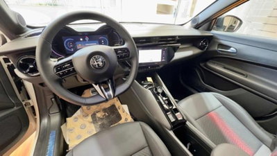 Alfa Romeo Junior elettrica Speciale 156cv (7)
