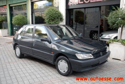 Peugeot 306 cat 5 porte XR usata
