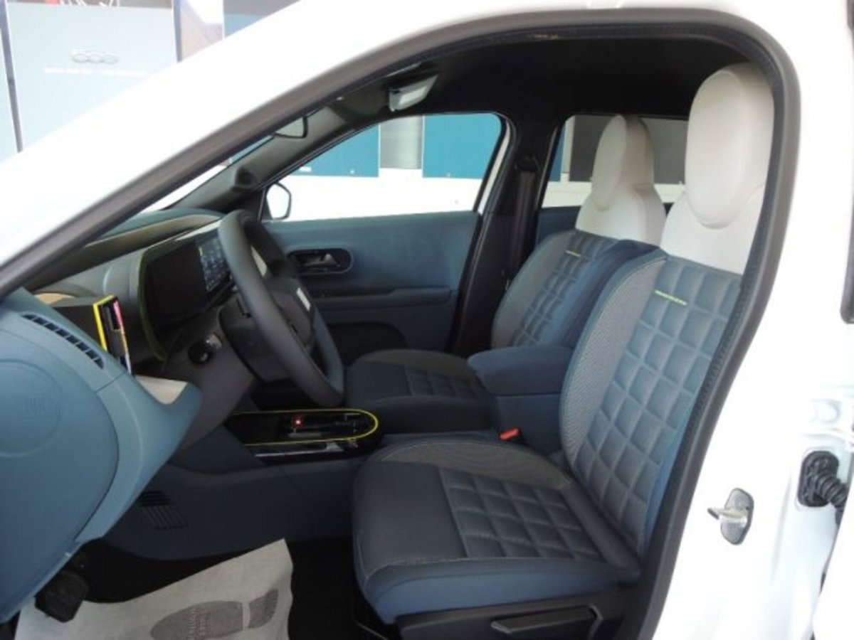 Fiat Grande Panda 1.2 La Prima 100cv (7)