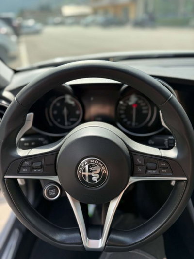 Alfa Romeo Giulia 2.2 Turbodiesel 180 CV AT8 Super (13)