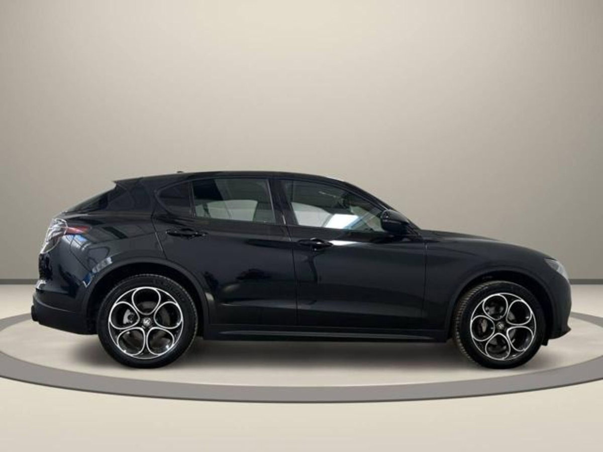 Alfa Romeo Stelvio Stelvio 2.0 Turbo 280 CV AT8 Q4 Estrema (4)