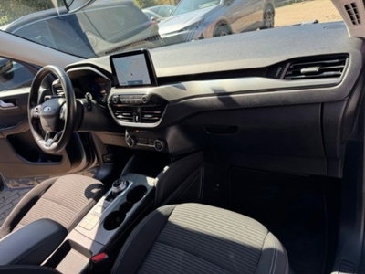Ford Kuga 1.5 EcoBlue 120 CV 2WD Titanium (14)