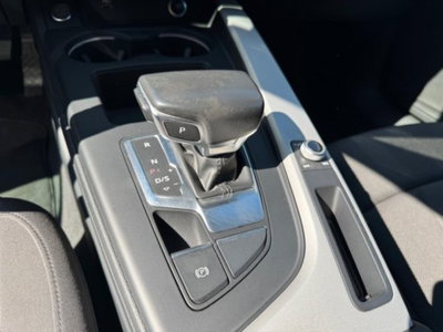 Audi A4 Avant 40 TDI quattro S tronic Business Advanced (12)