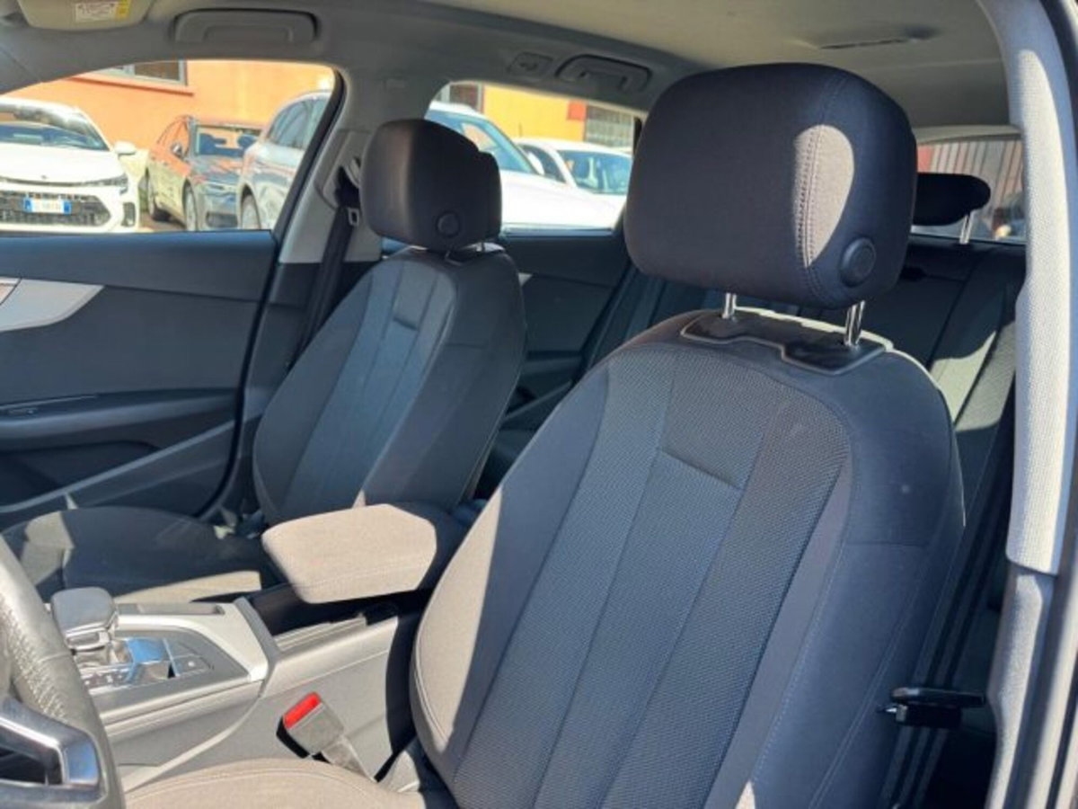 Audi A4 Avant 40 TDI quattro S tronic Business Advanced (19)
