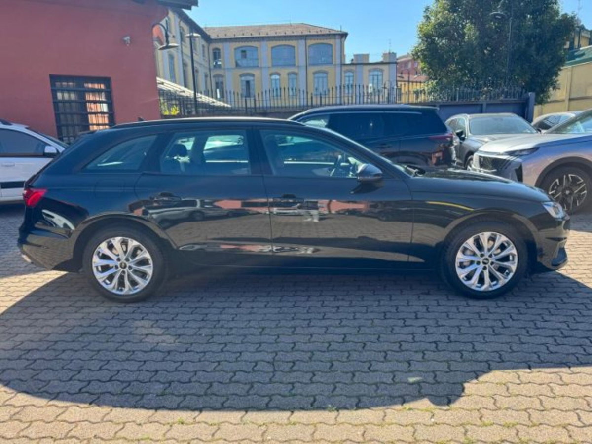 Audi A4 Avant 40 TDI quattro S tronic Business Advanced (4)
