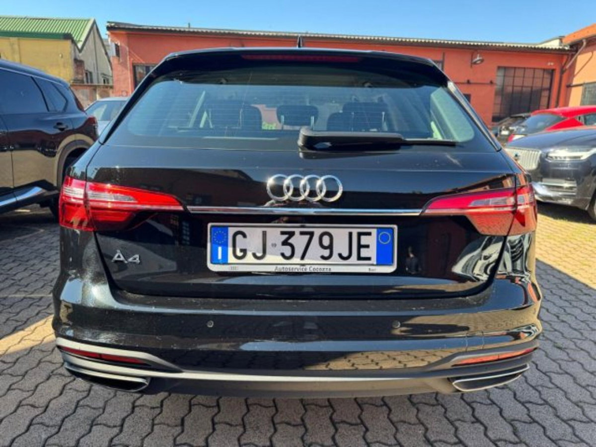Audi A4 Avant 40 TDI quattro S tronic Business Advanced (7)