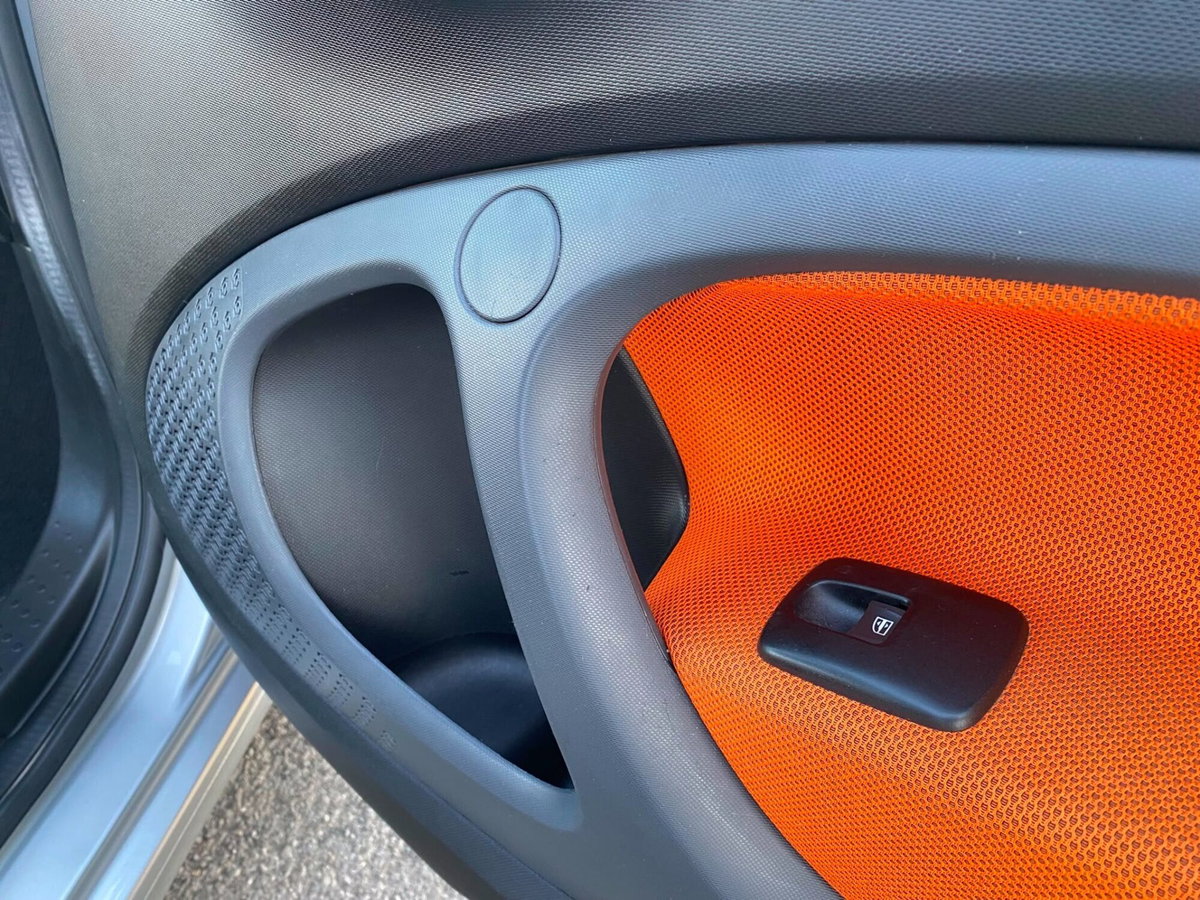 smart Fortwo 70 1.0 Passion (17)