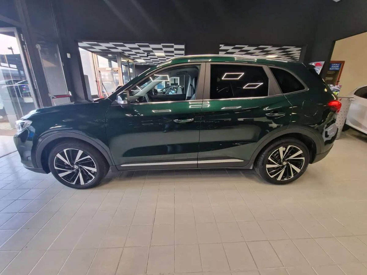 Mg ZS ZS 1.5 Luxury (2)