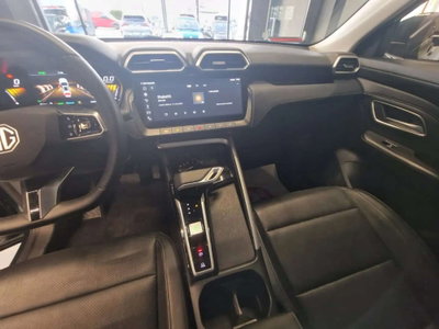 Mg ZS ZS 1.5 Luxury (9)