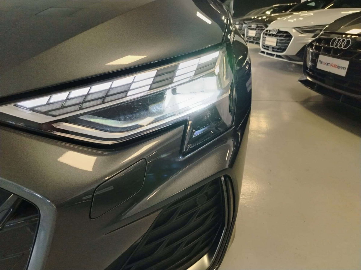 Audi A3 Sportback 2.0 tdi S line edition 150cv s-tronic (8)