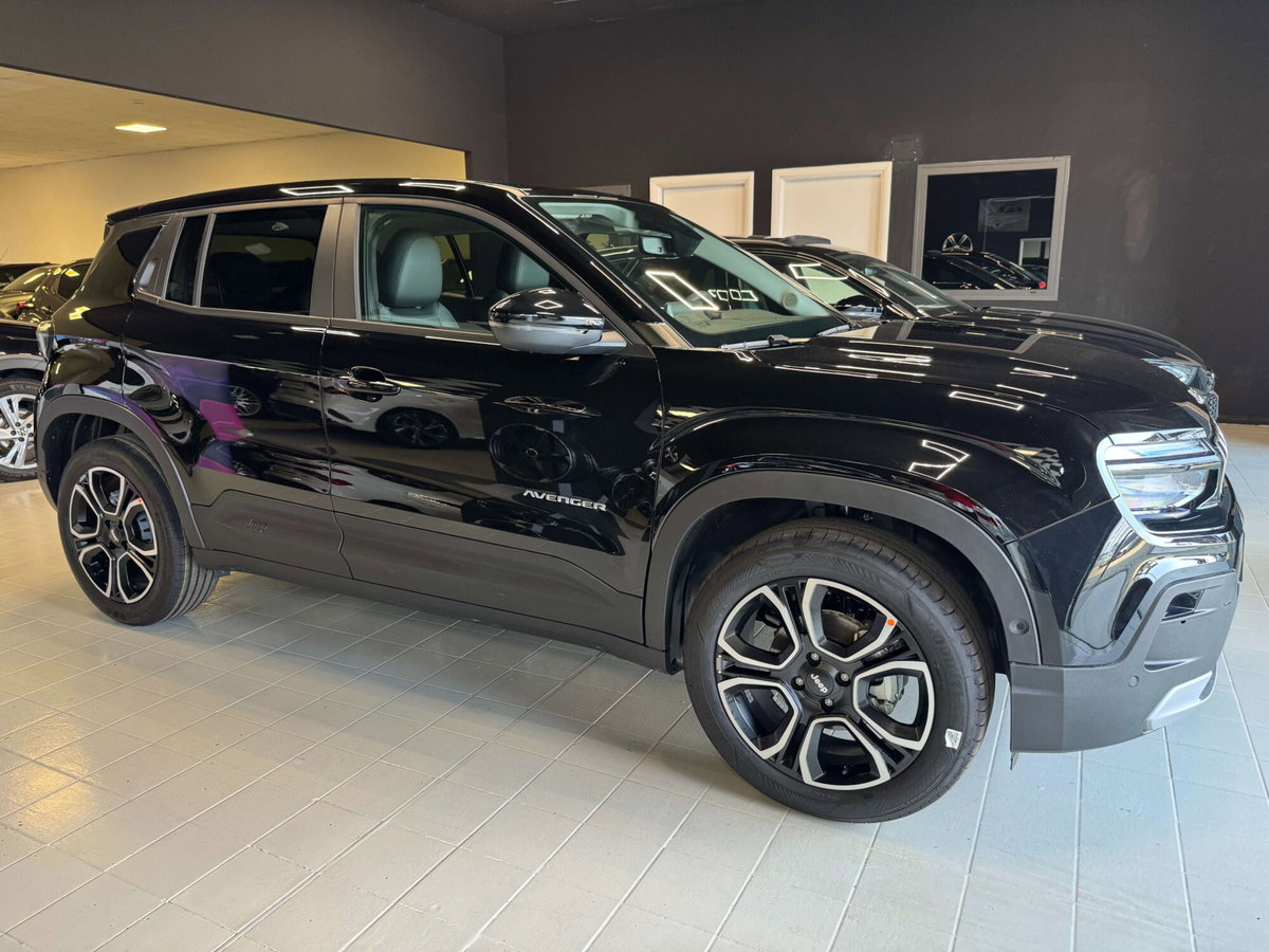 Jeep Avenger 1.2 turbo Summit fwd 100cv (6)