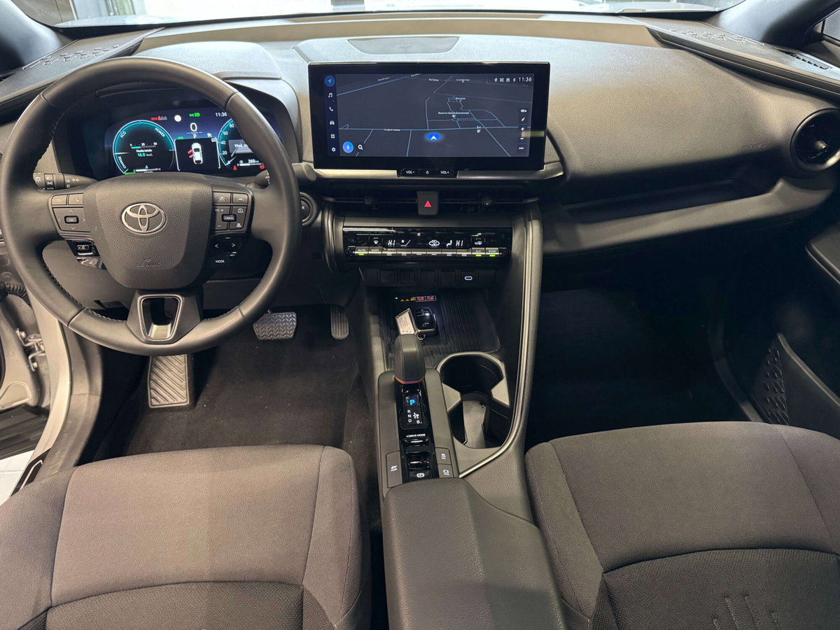 Toyota Toyota C-HR 1.8 hv Lounge fwd e-cvt (13)