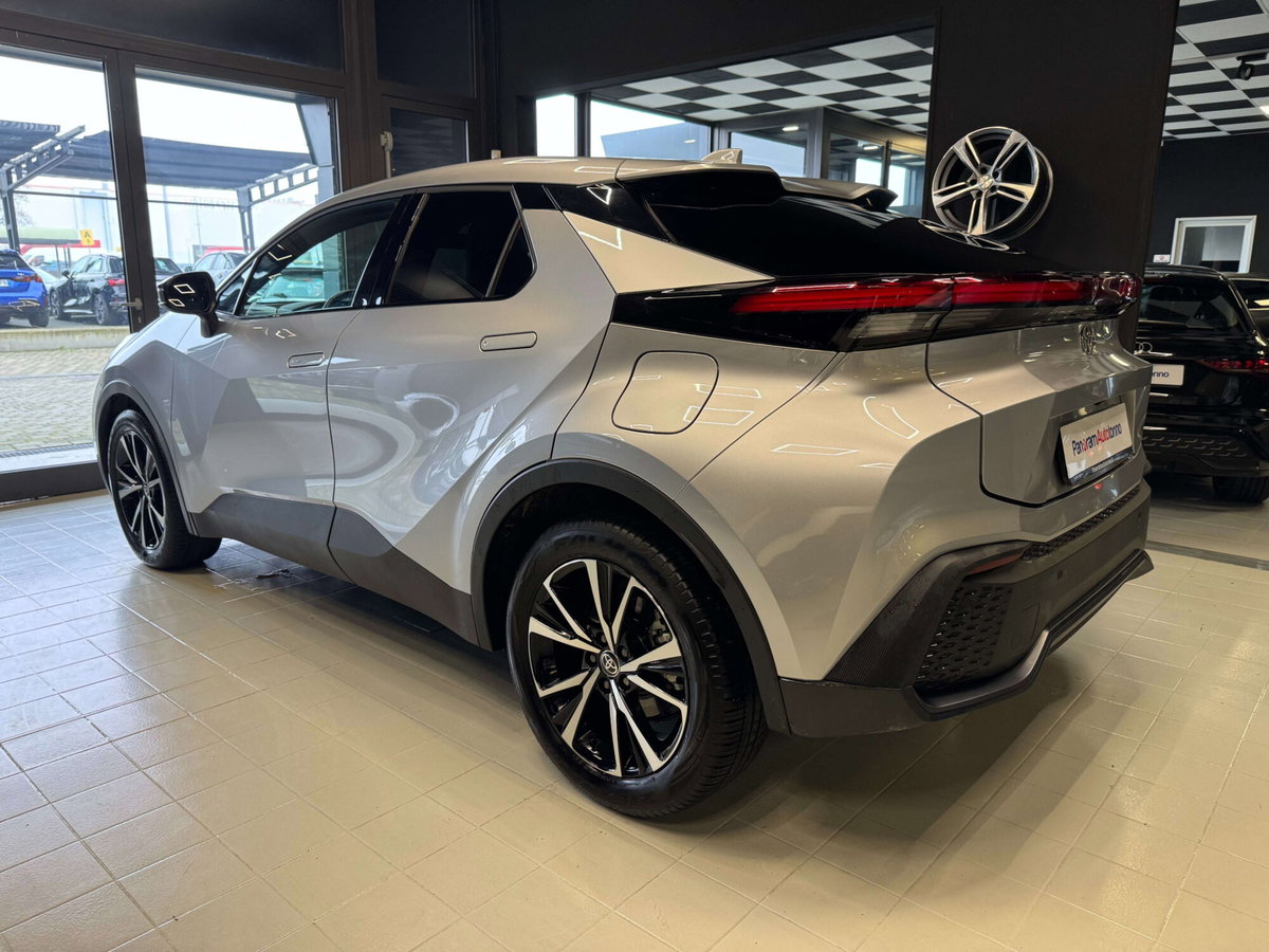 Toyota Toyota C-HR 1.8 hv Lounge fwd e-cvt (3)