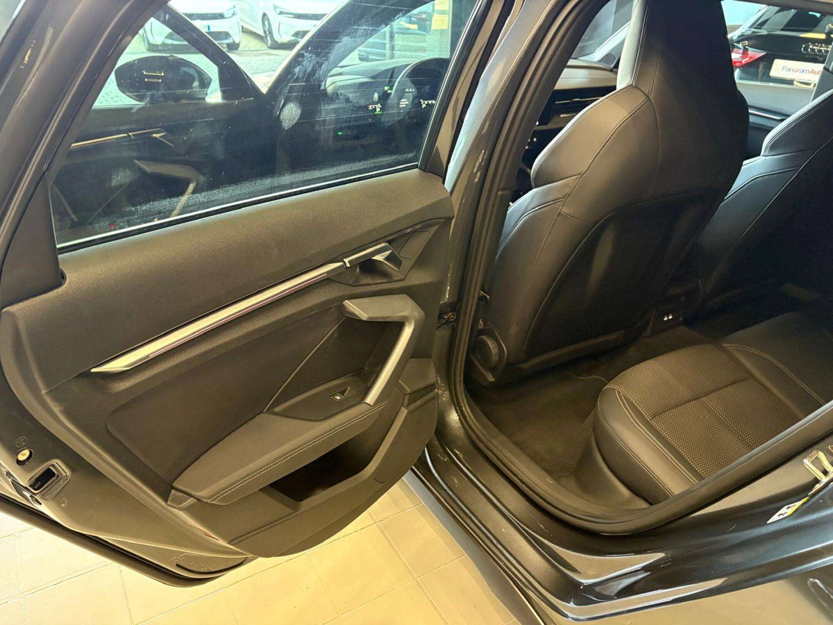 Audi A3 Sportback 35 TFSI S line edition (19)