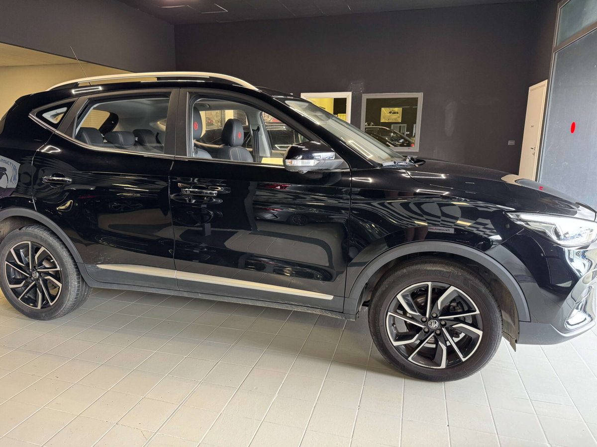 Mg ZS ZS 1.5 Luxury (4)
