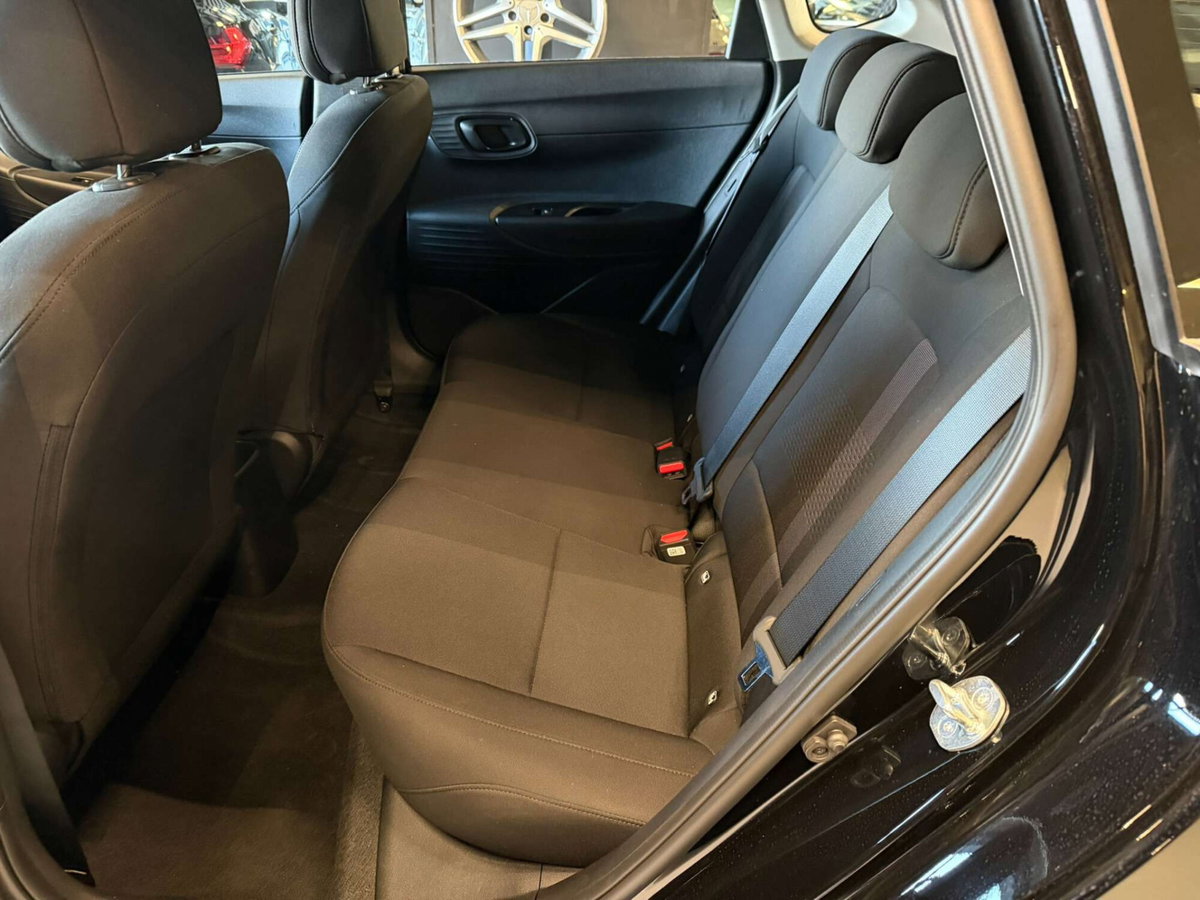 Hyundai i20 1.0 t-gdi Connectline 90cv dct (16)