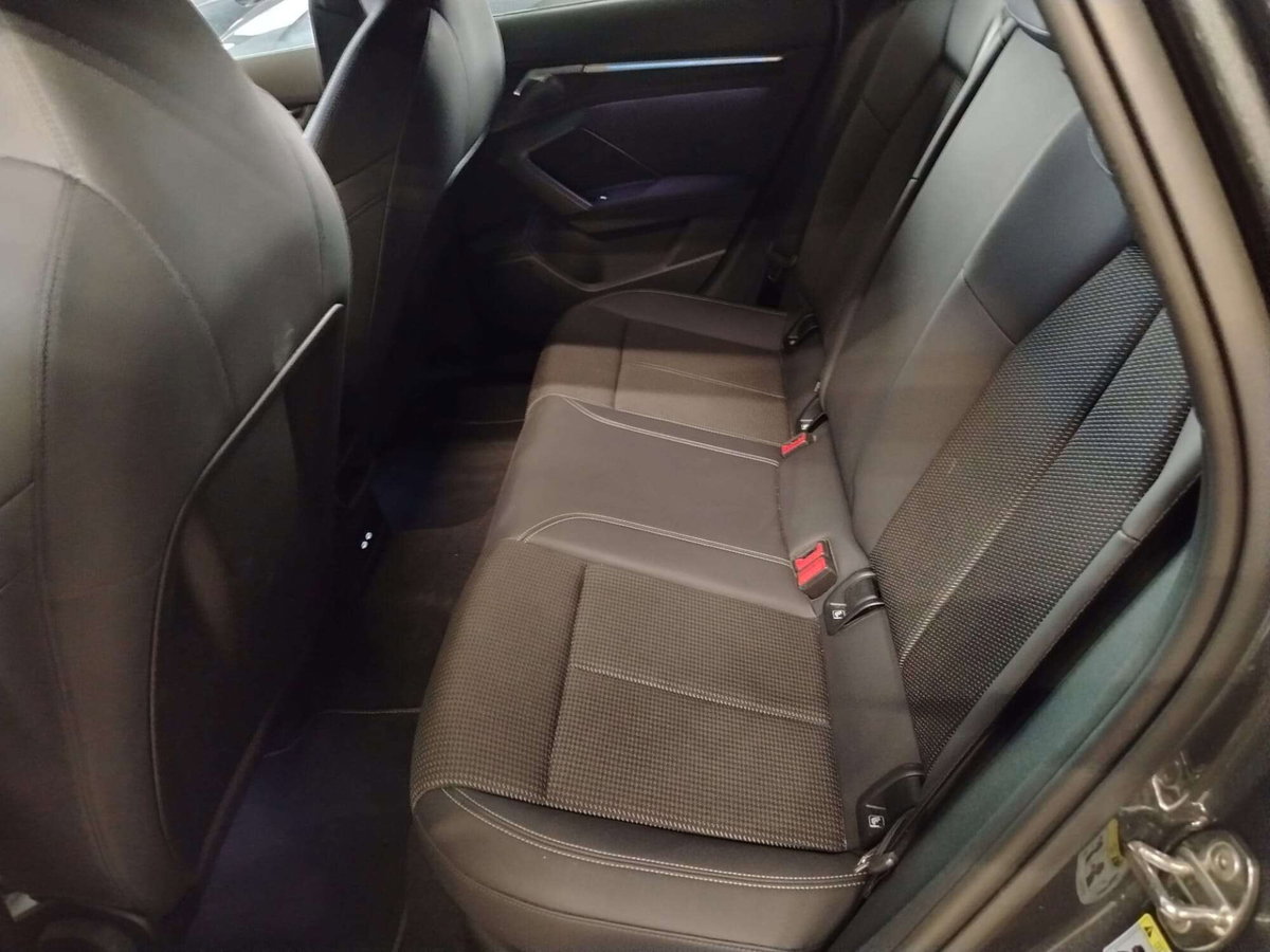 Audi A3 Sportback 2.0 tdi S line edition 150cv s-tronic (19)