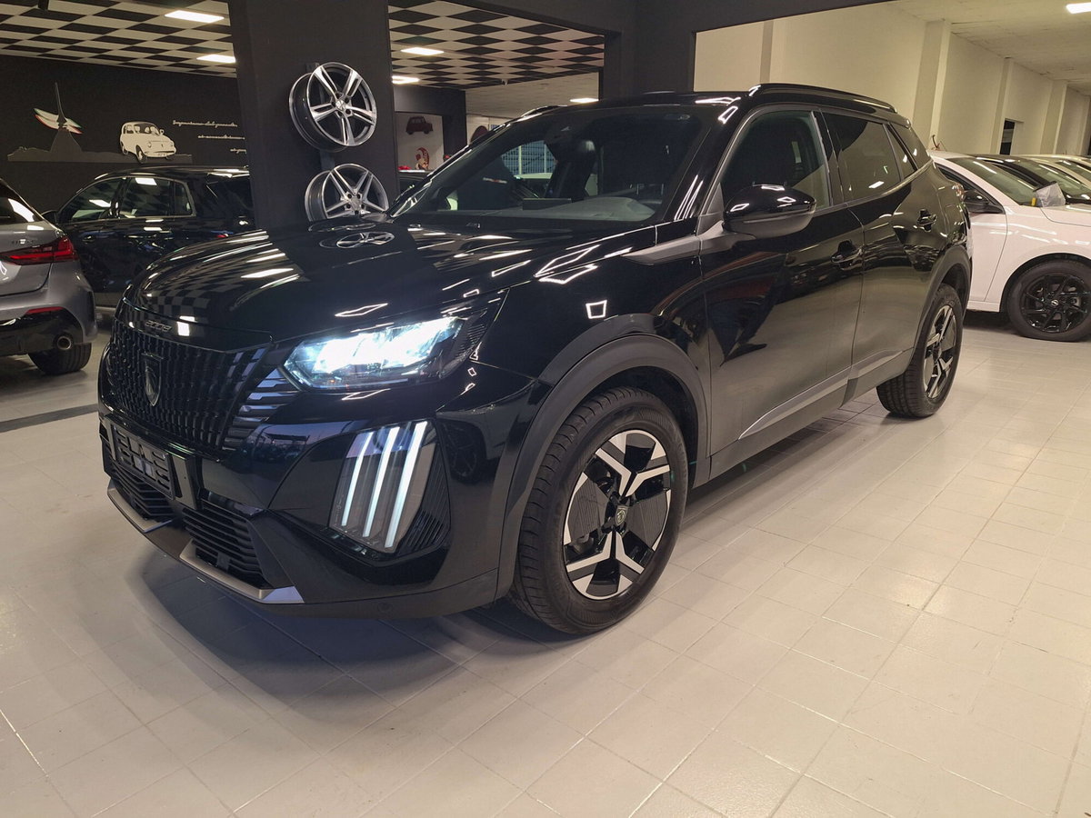 Peugeot 2008 PureTech 100 S&S Allure (2)