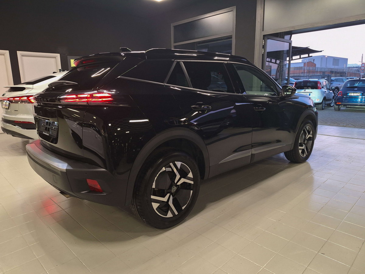 Peugeot 2008 PureTech 100 S&S Allure (6)