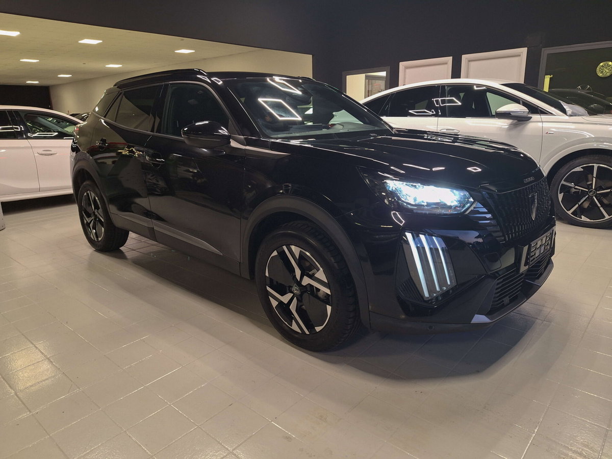 Peugeot 2008 PureTech 100 S&S Allure (8)