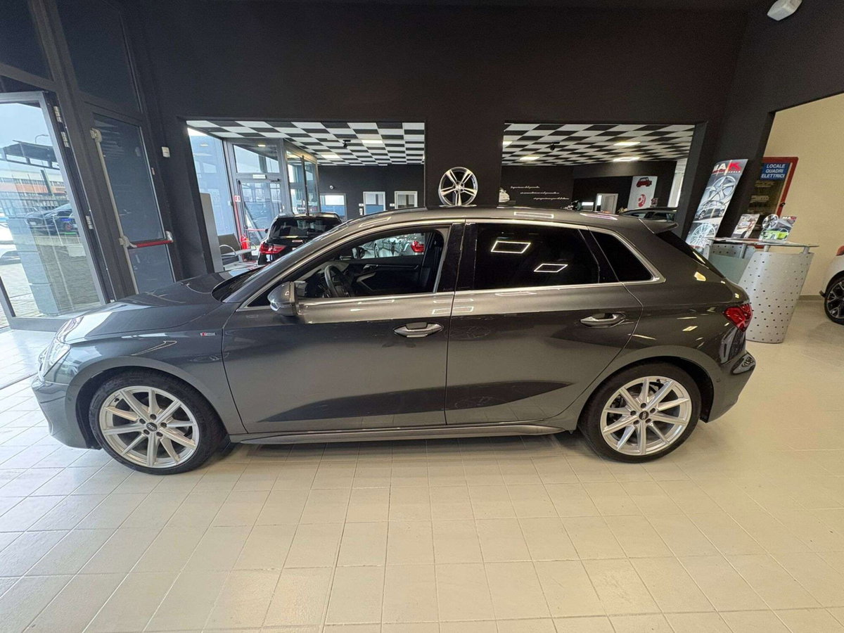 Audi A3 Sportback 2.0 tdi S line edition 150cv s-tronic (8)