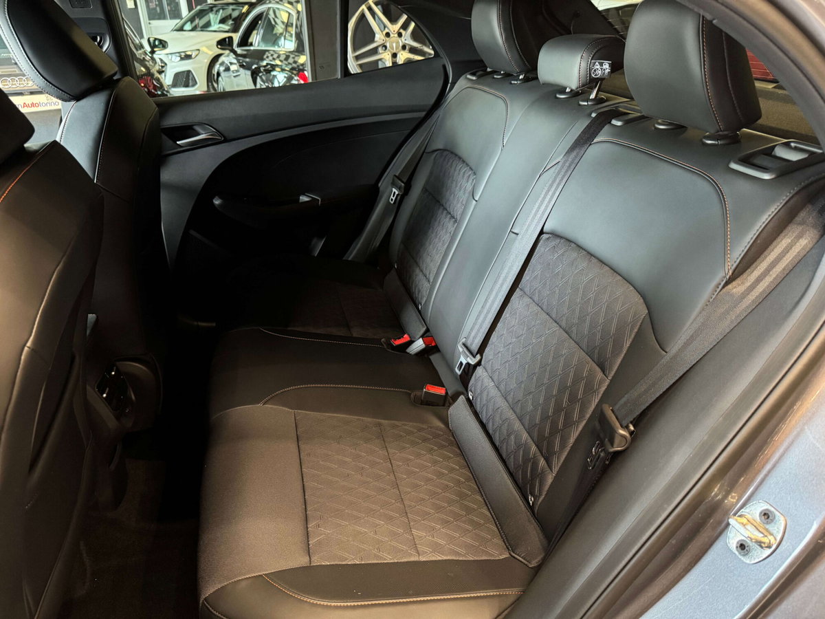 Mg MG3 1.5 hybrid+ Luxury auto (17)