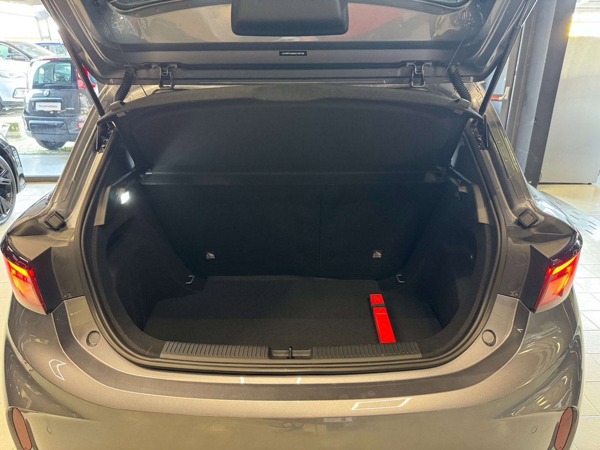 Mg MG3 1.5 hybrid+ Luxury auto (19)