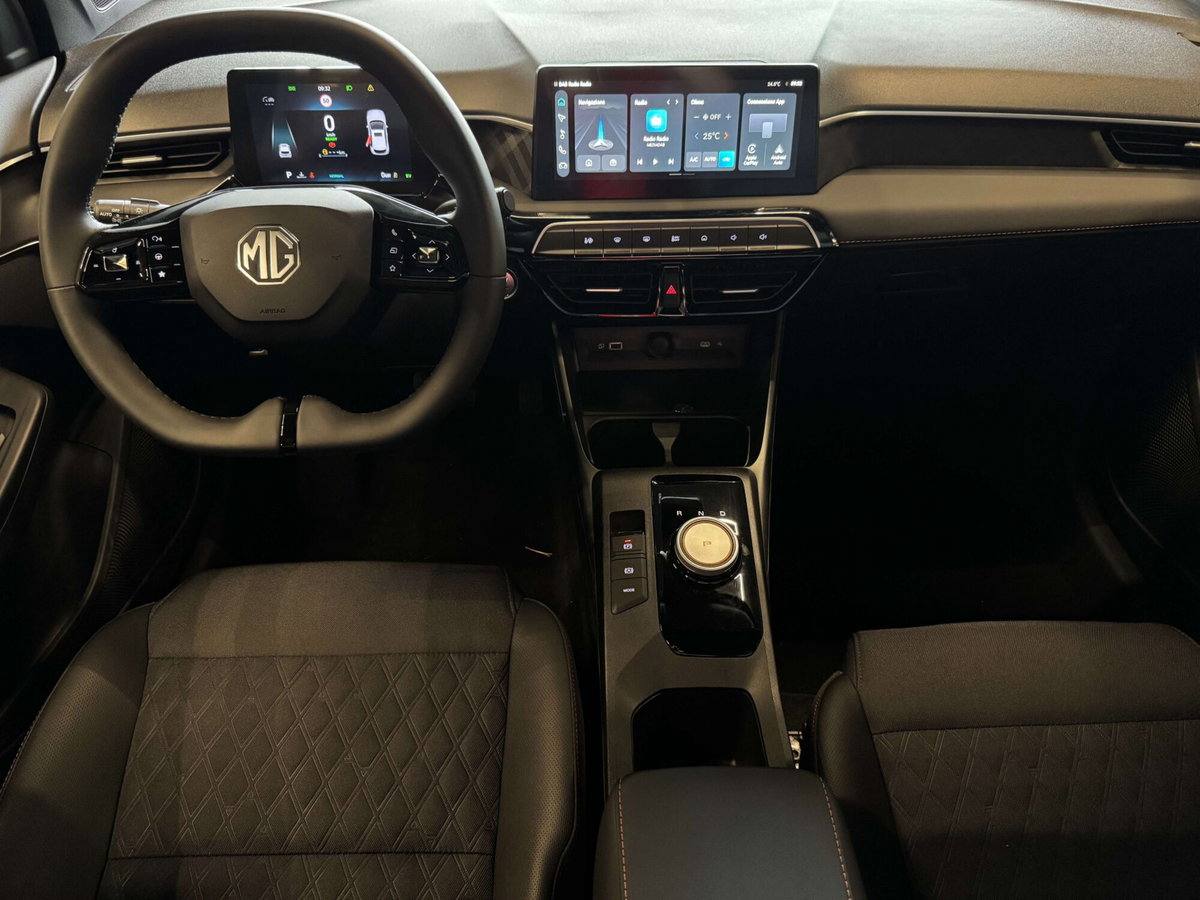 Mg MG3 1.5 hybrid+ Luxury auto (9)