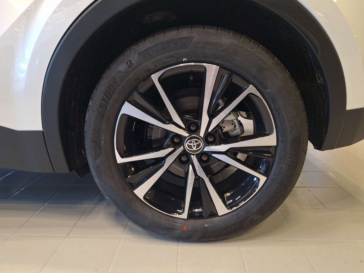 Toyota Toyota C-HR 1.8 hv Lounge fwd e-cvt (9)