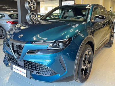 Alfa Romeo Junior 1.2 ibrida Speciale 145cv edct6 (3)