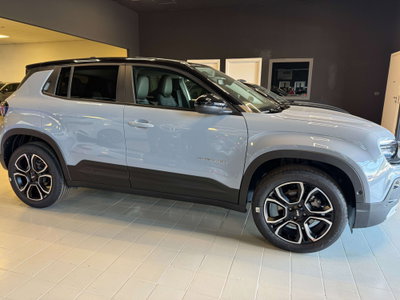 Jeep Avenger 1.2 turbo e-hybrid mhev Summit fwd 110cv edct6 (6)