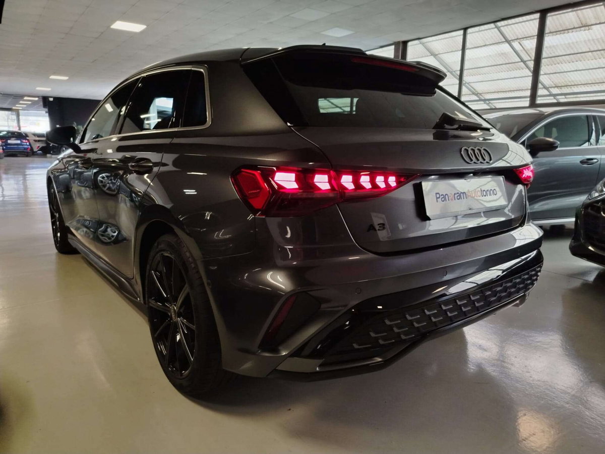 Audi A3 Sportback 2.0 tdi S line edition 150cv s-tronic (2)