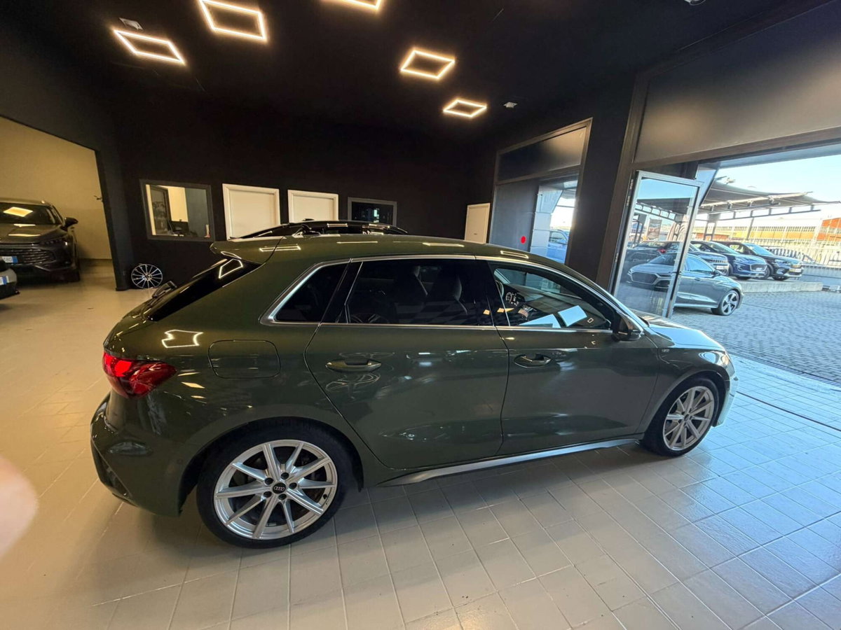 Audi A3 Sportback 2.0 tdi S line edition 150cv s-tronic (4)