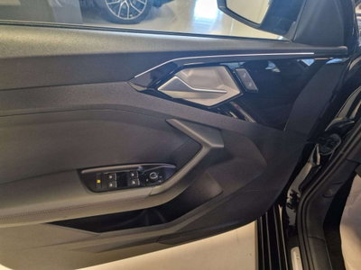Audi A1 Sportback 30 1.0 tfsi Identity Black 116cv s-tronic (10)