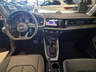 Audi A1 Sportback 30 1.0 tfsi Identity Black 116cv s-tronic (14)