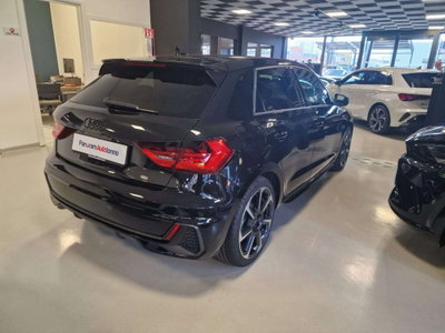 Audi A1 Sportback 30 1.0 tfsi Identity Black 116cv s-tronic (6)