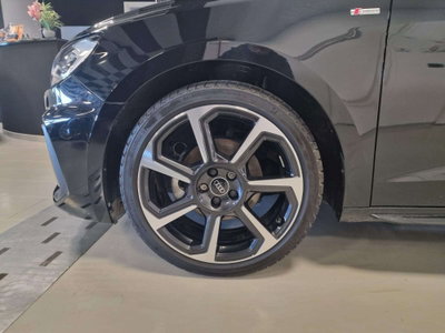 Audi A1 Sportback 30 1.0 tfsi Identity Black 116cv s-tronic (9)