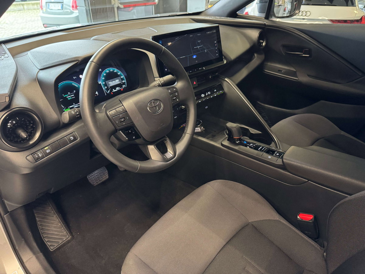 Toyota Toyota C-HR 1.8 hv Lounge fwd e-cvt (11)