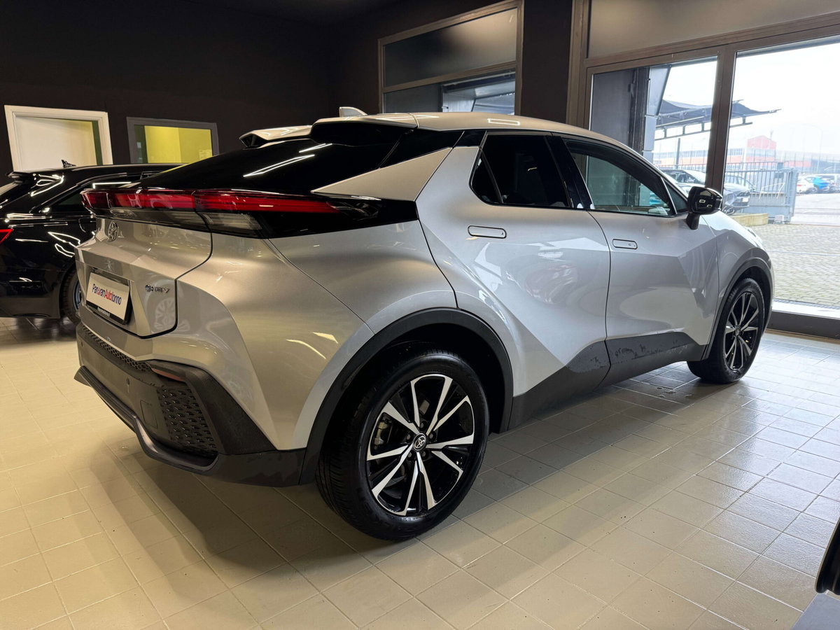 Toyota Toyota C-HR 1.8 hv Lounge fwd e-cvt (5)
