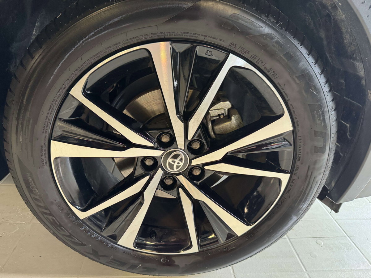 Toyota Toyota C-HR 1.8 hv Lounge fwd e-cvt (8)