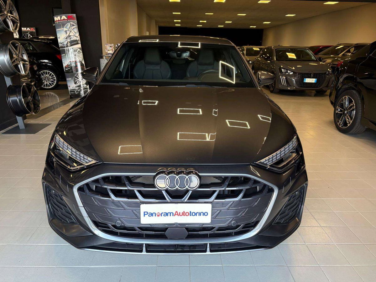 Audi A3 Sportback 2.0 tdi S line edition 150cv s-tronic (2)