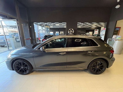 Audi A3 Sportback 2.0 tdi S line edition 150cv s-tronic (4)