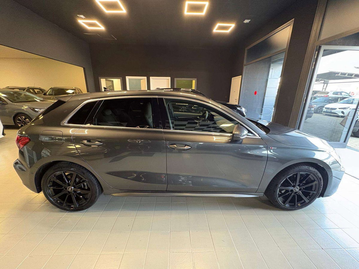 Audi A3 Sportback 2.0 tdi S line edition 150cv s-tronic (8)