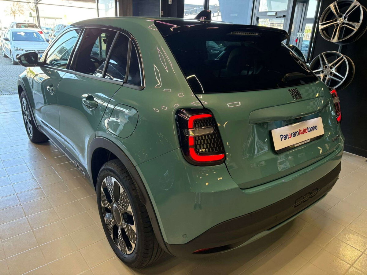 Fiat 600 1.2 hybrid La Prima 110cv auto (3)
