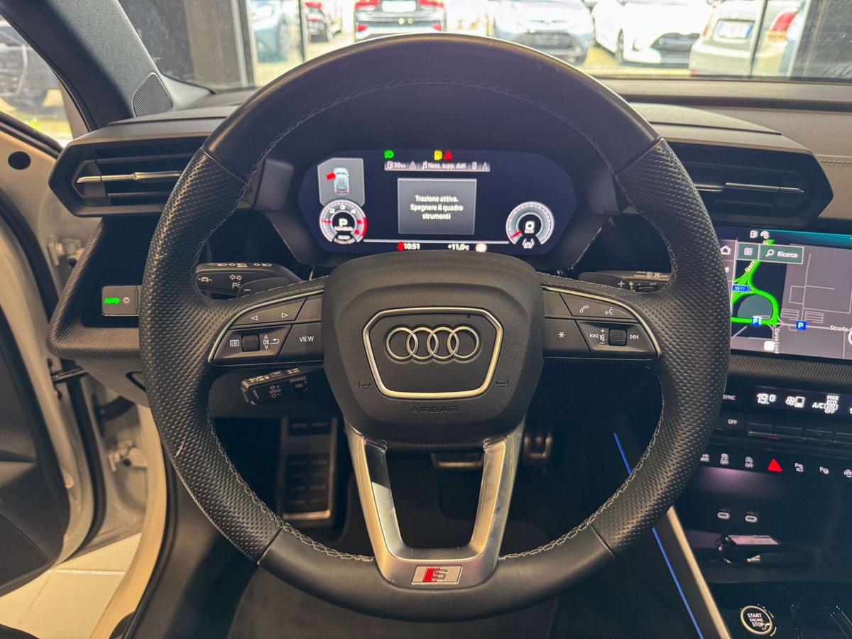 Audi A3 Sportback 35 TFSI S line edition (13)