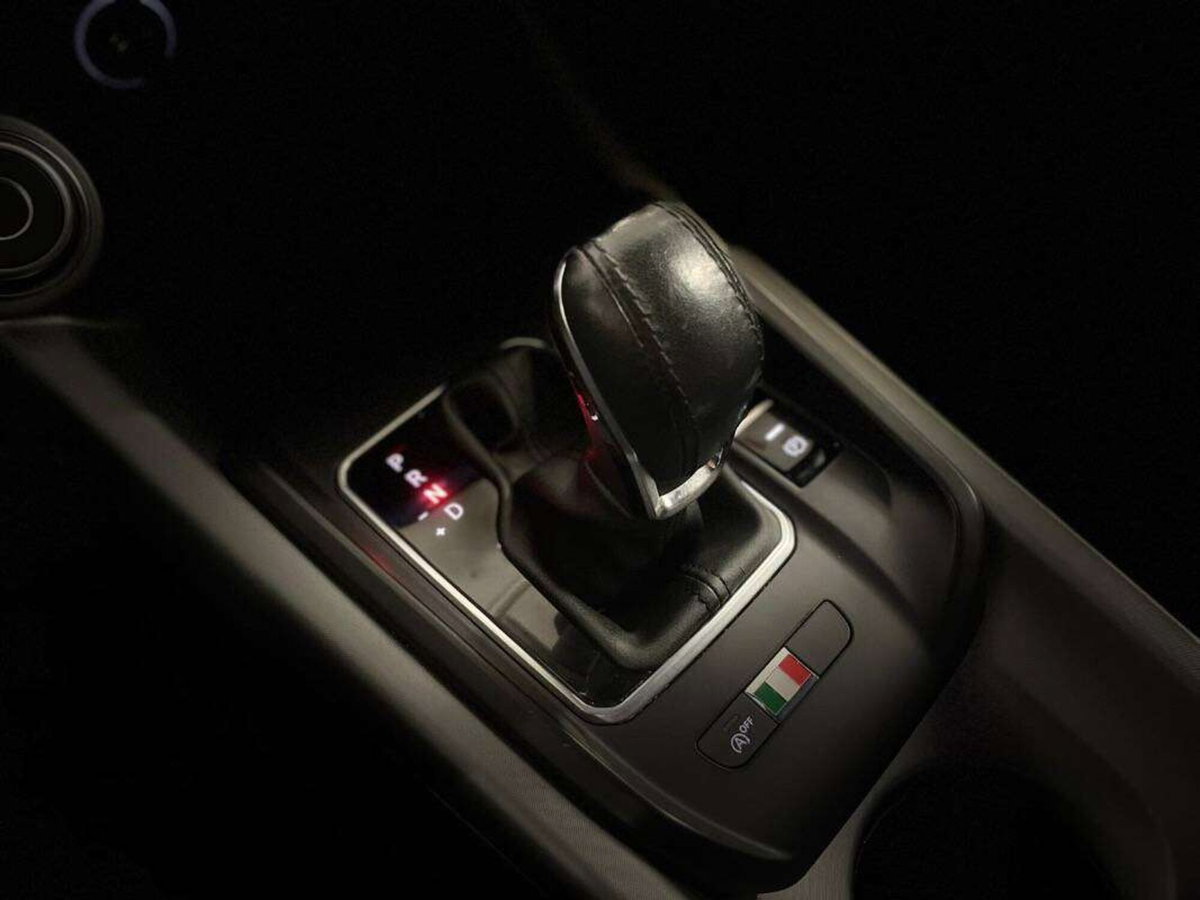 Alfa Romeo Tonale 1.6 Sprint 130cv tct6 (12)