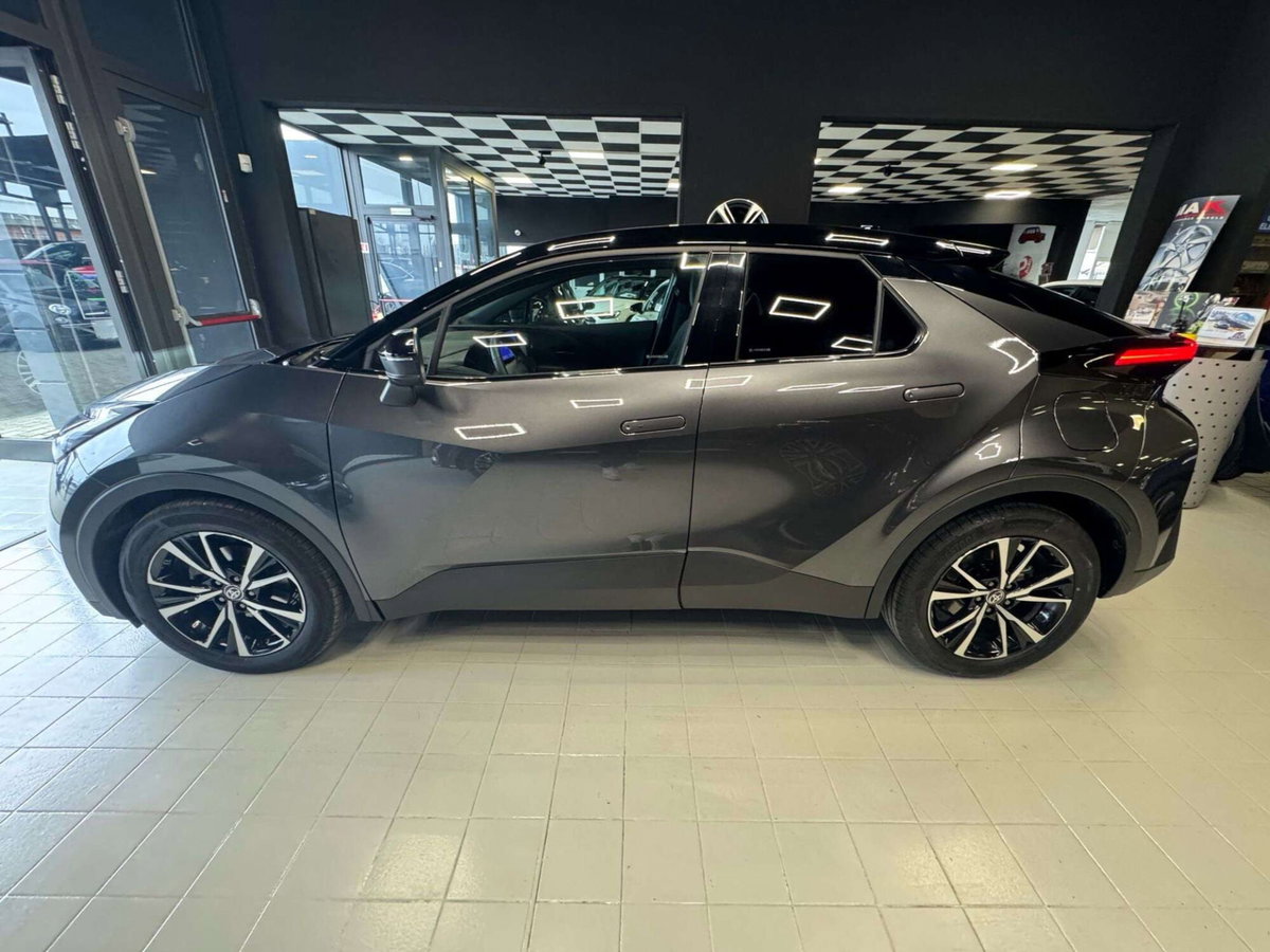 Toyota Toyota C-HR 1.8 hv Lounge fwd e-cvt (3)